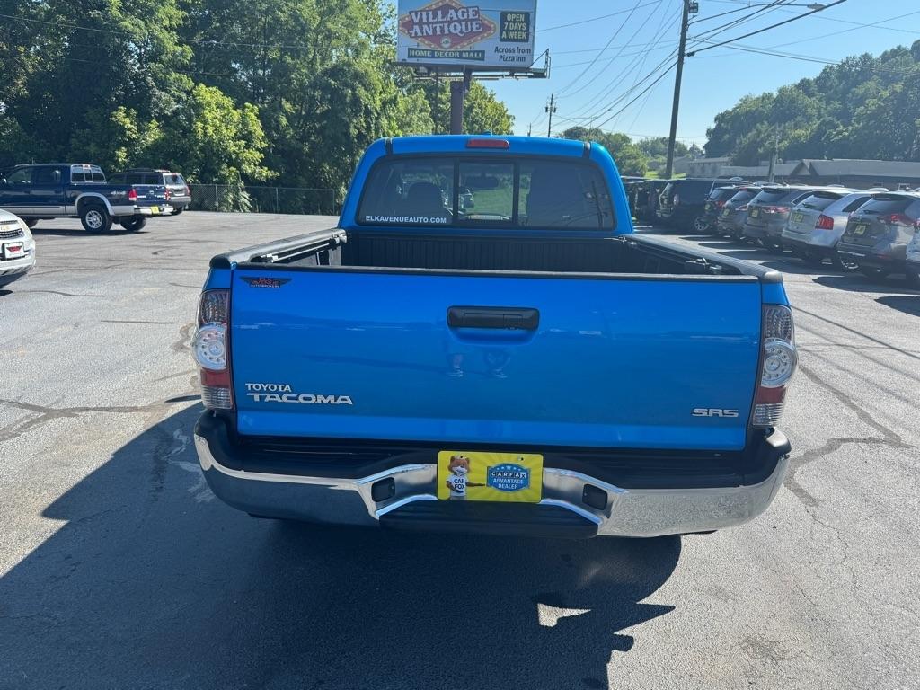 Toyota Tacoma 4WD Access I4 MT (Natl) 2009
