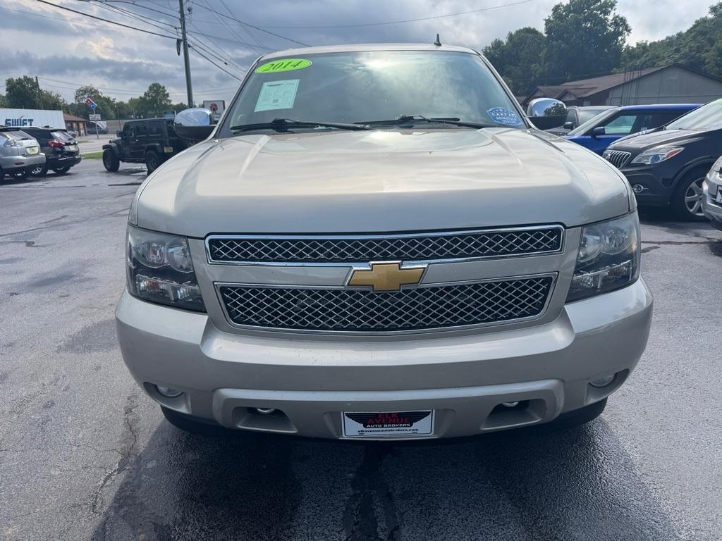 Chevrolet Suburban 4WD 4dr LTZ 2014