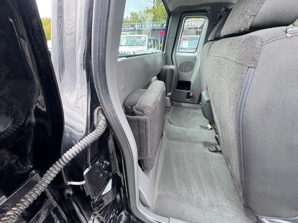 Ford Ranger 4WD 4dr SuperCab 126" XLT 2010