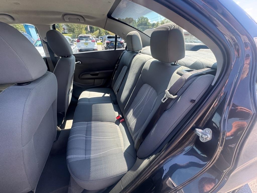 Chevrolet Sonic 4dr Sdn Auto LT 2014