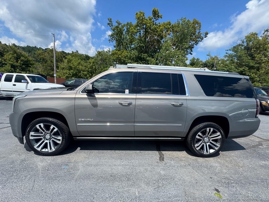 GMC Yukon XL 4WD 4dr Denali 2019