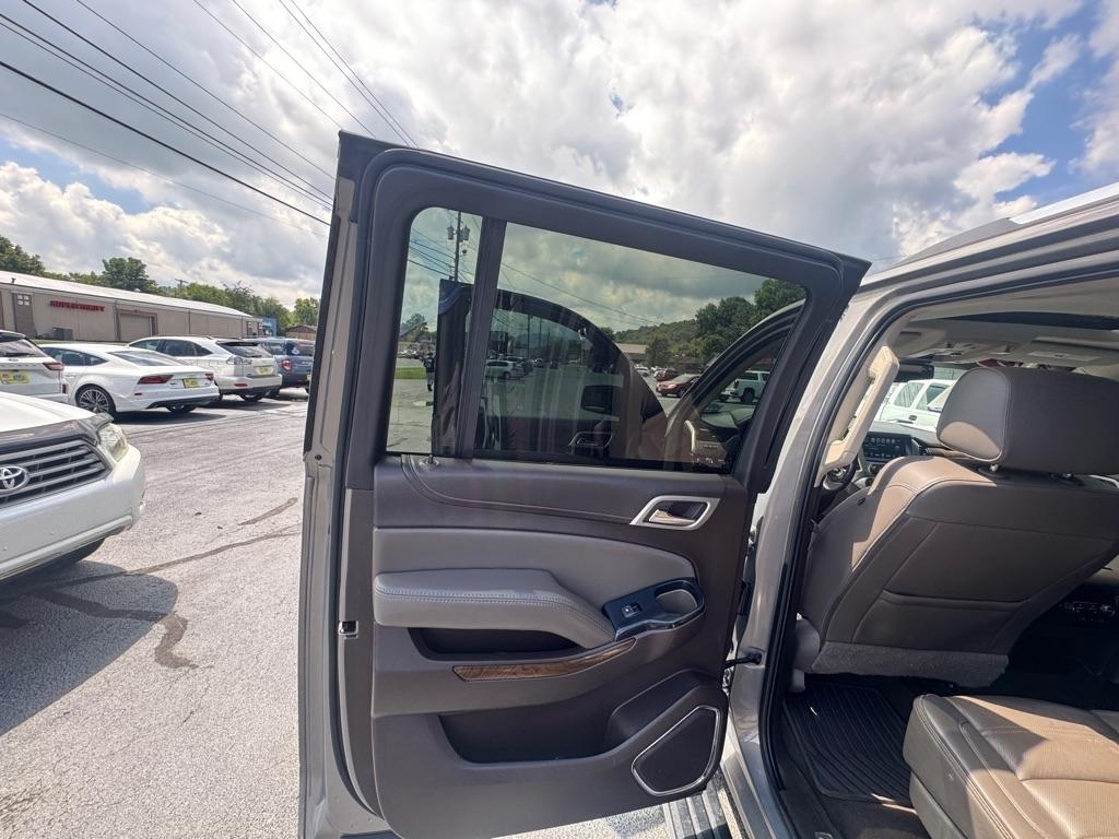 GMC Yukon XL 4WD 4dr Denali 2019