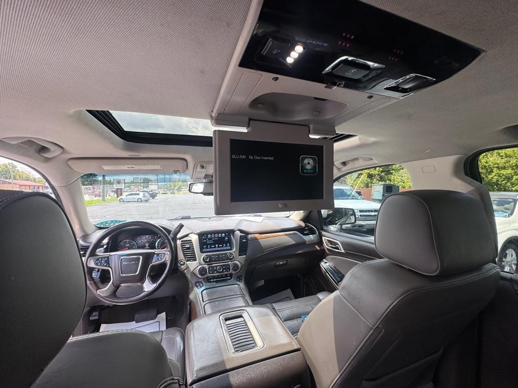 GMC Yukon XL 4WD 4dr Denali 2019
