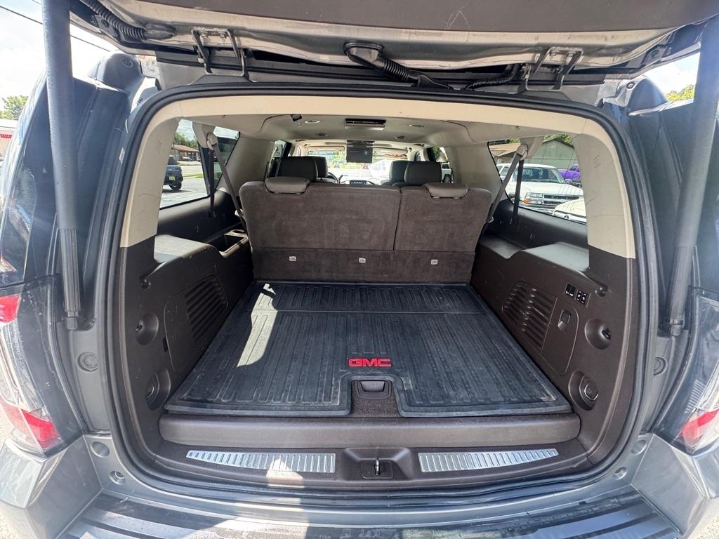 GMC Yukon XL 4WD 4dr Denali 2019
