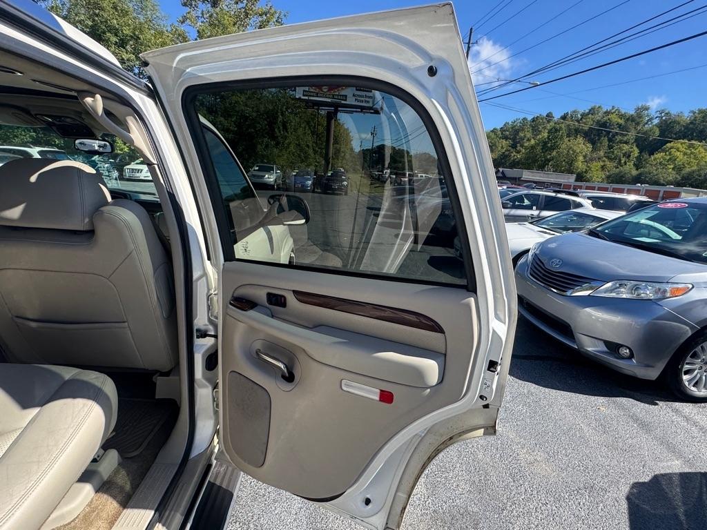 Cadillac Escalade 4dr AWD 2003