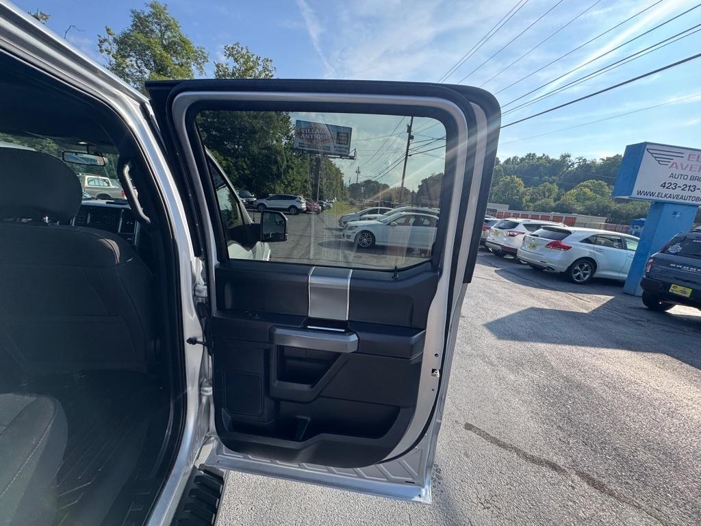 Ford F-150 XL 4WD SuperCrew 5.5' Box 2017