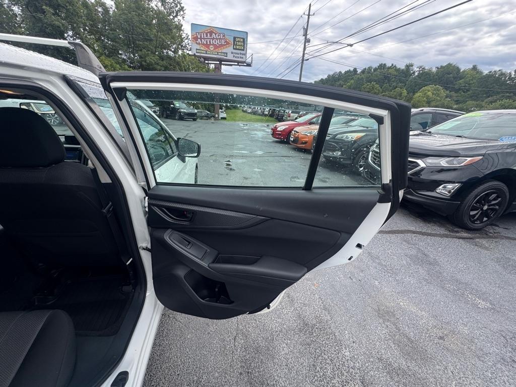 Subaru Impreza 2.0i 5-door CVT 2019