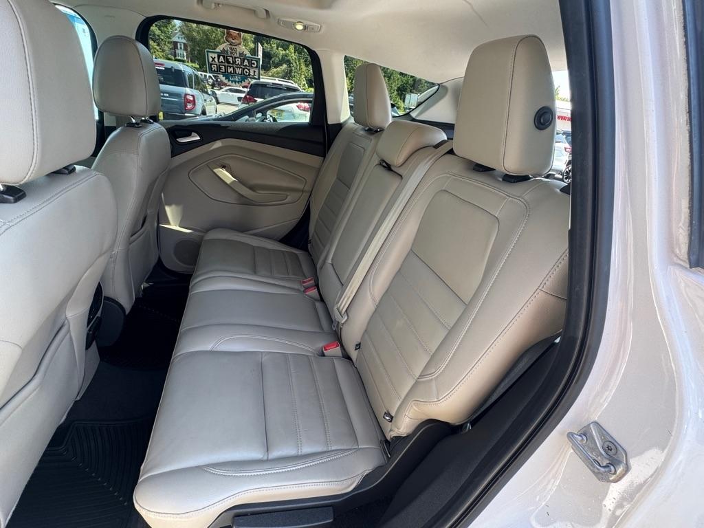Ford Escape Titanium 4WD 2017