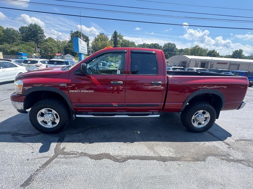 Dodge Ram 2500 4dr Quad Cab 140.5 4WD SLT 2006
