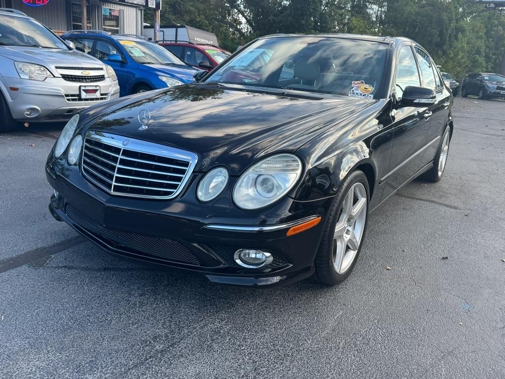 Mercedes-Benz E-Class 4dr Sdn 3.5L RWD 2007