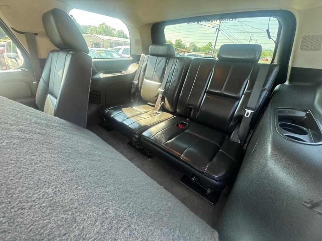 Chevrolet Tahoe 4WD 4dr 1500 LT 2012
