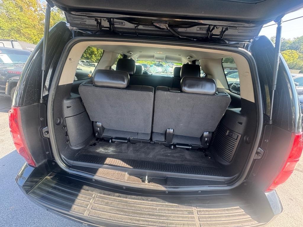 Chevrolet Tahoe 4WD 4dr 1500 LT 2012