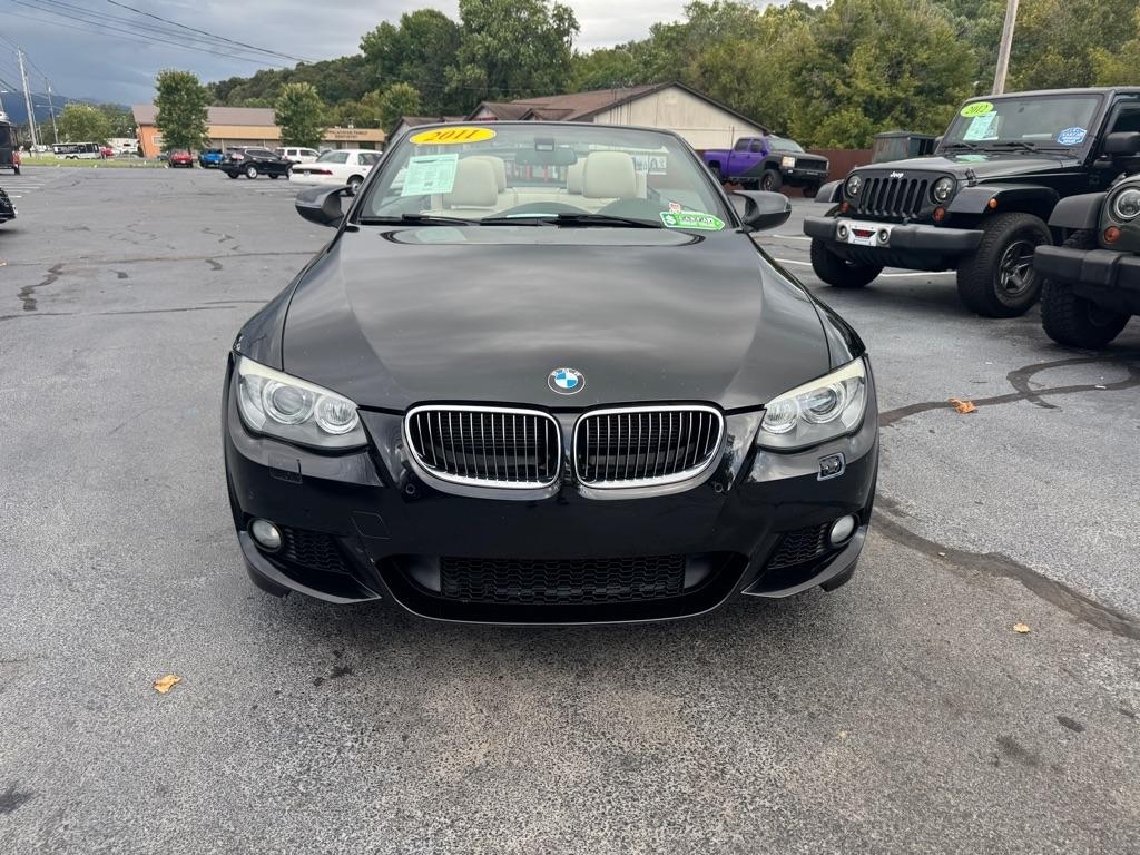 BMW 3 Series 2dr Conv 328i SULEV 2011