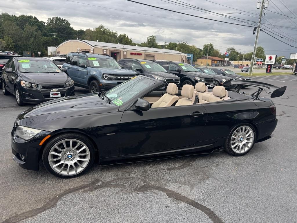 BMW 3 Series 2dr Conv 328i SULEV 2011