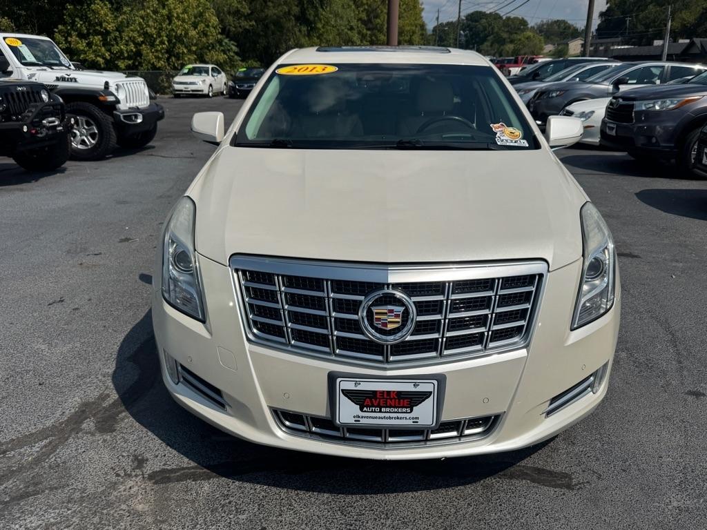 Cadillac XTS 4dr Sdn Premium AWD 2013