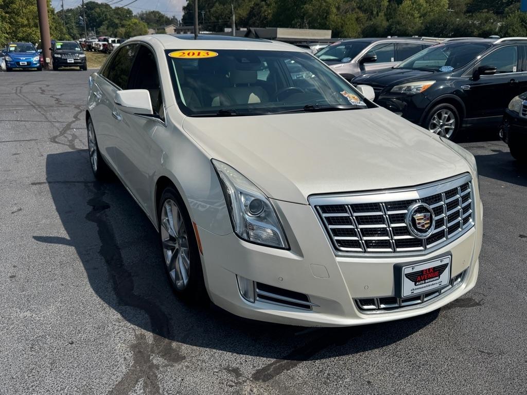 Cadillac XTS 4dr Sdn Premium AWD 2013