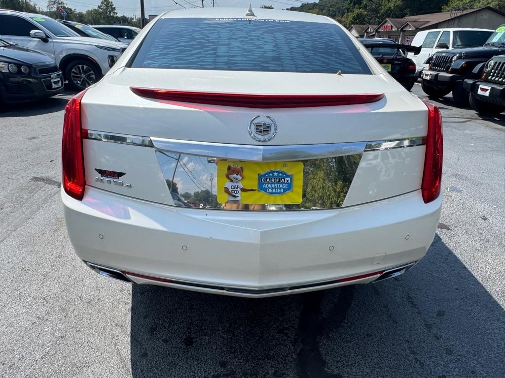 Cadillac XTS 4dr Sdn Premium AWD 2013