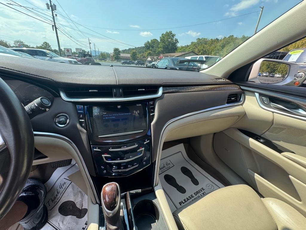 Cadillac XTS 4dr Sdn Premium AWD 2013