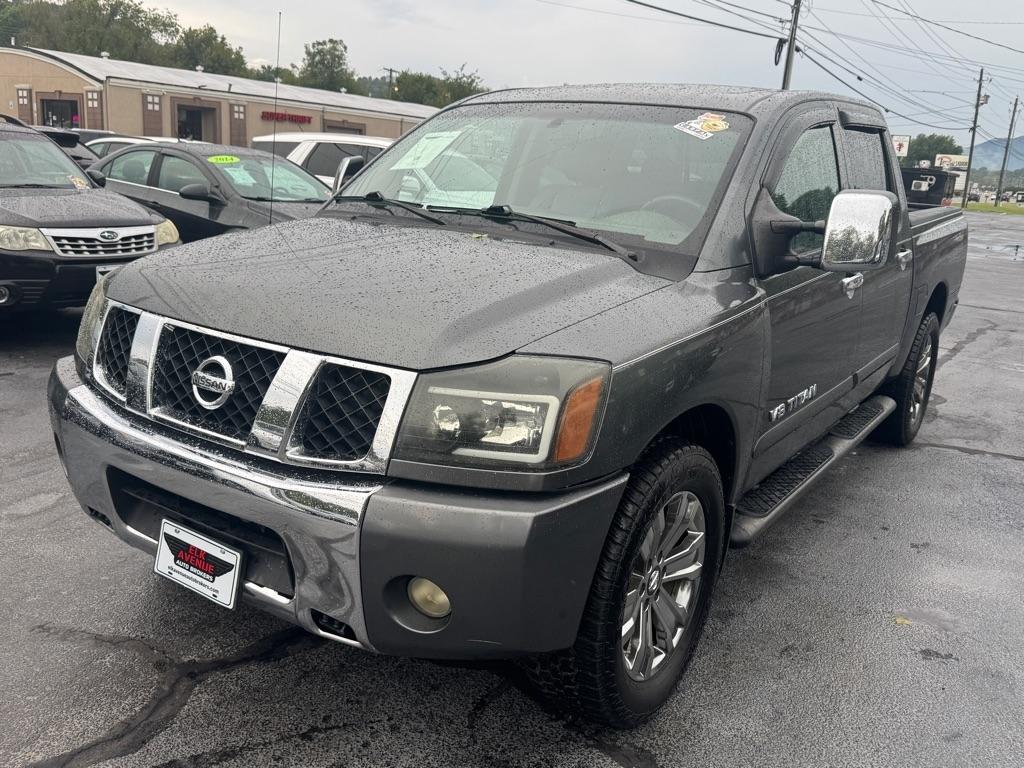 Nissan Titan 4WD Crew Cab LE FFV 2007