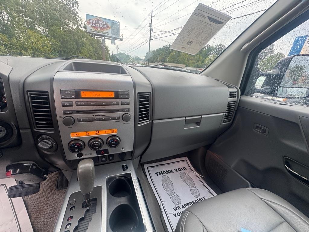 Nissan Titan 4WD Crew Cab LE FFV 2007