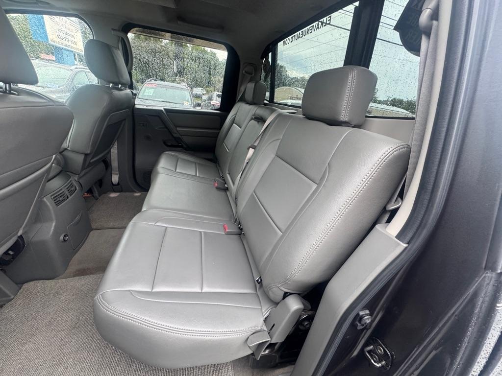 Nissan Titan 4WD Crew Cab LE FFV 2007