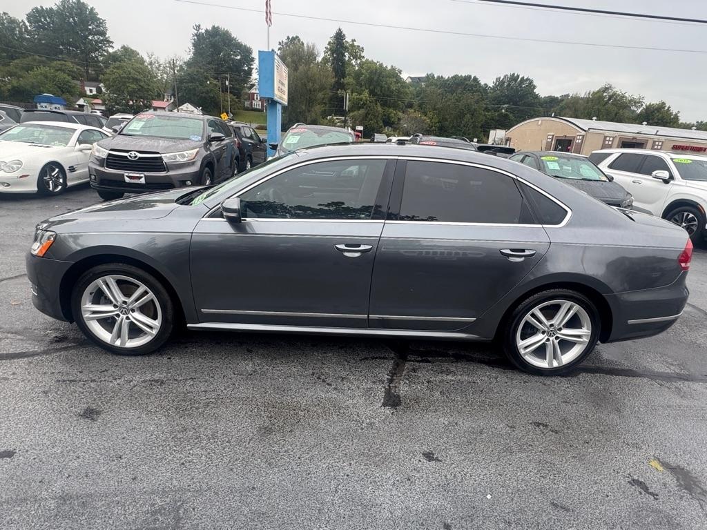 Volkswagen Passat 4dr Sdn 2.0L Manual TDI SE 2013