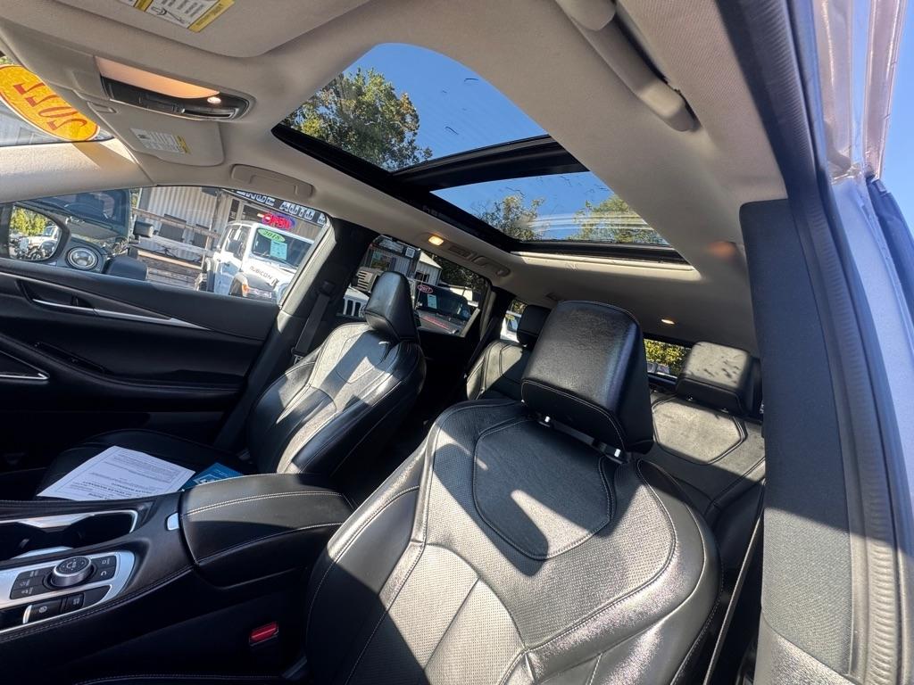 Infiniti QX60 LUXE AWD 2022