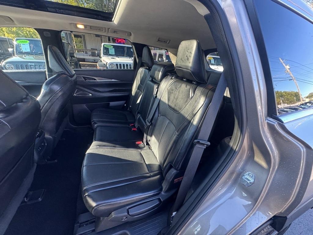 Infiniti QX60 LUXE AWD 2022