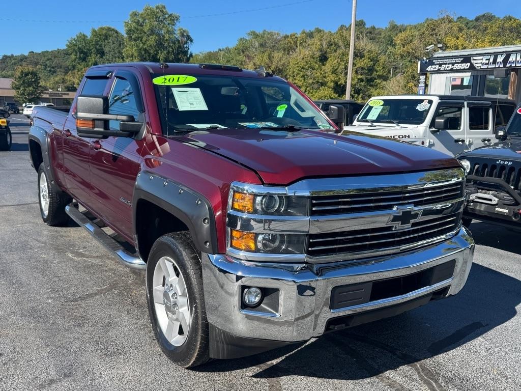 Chevrolet Silverado 2500HD 4WD Crew Cab 153" LT 2017