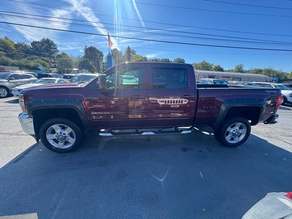 Chevrolet Silverado 2500HD 4WD Crew Cab 153" LT 2017