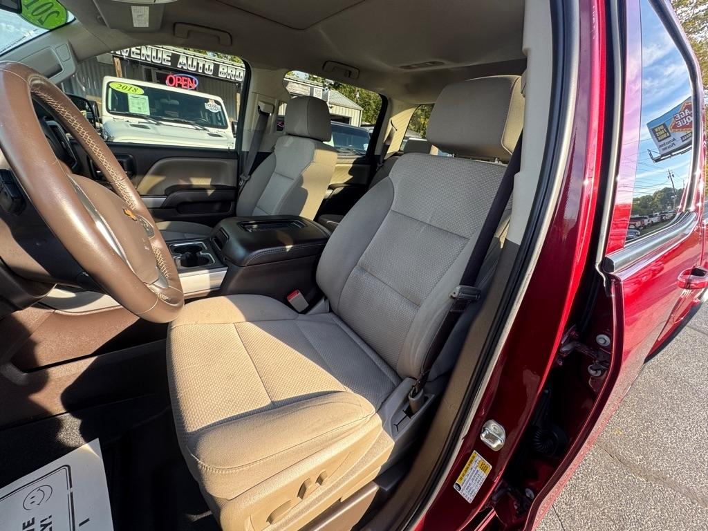 Chevrolet Silverado 1500 4WD Crew Cab 143.5" LT w/2LT 2017