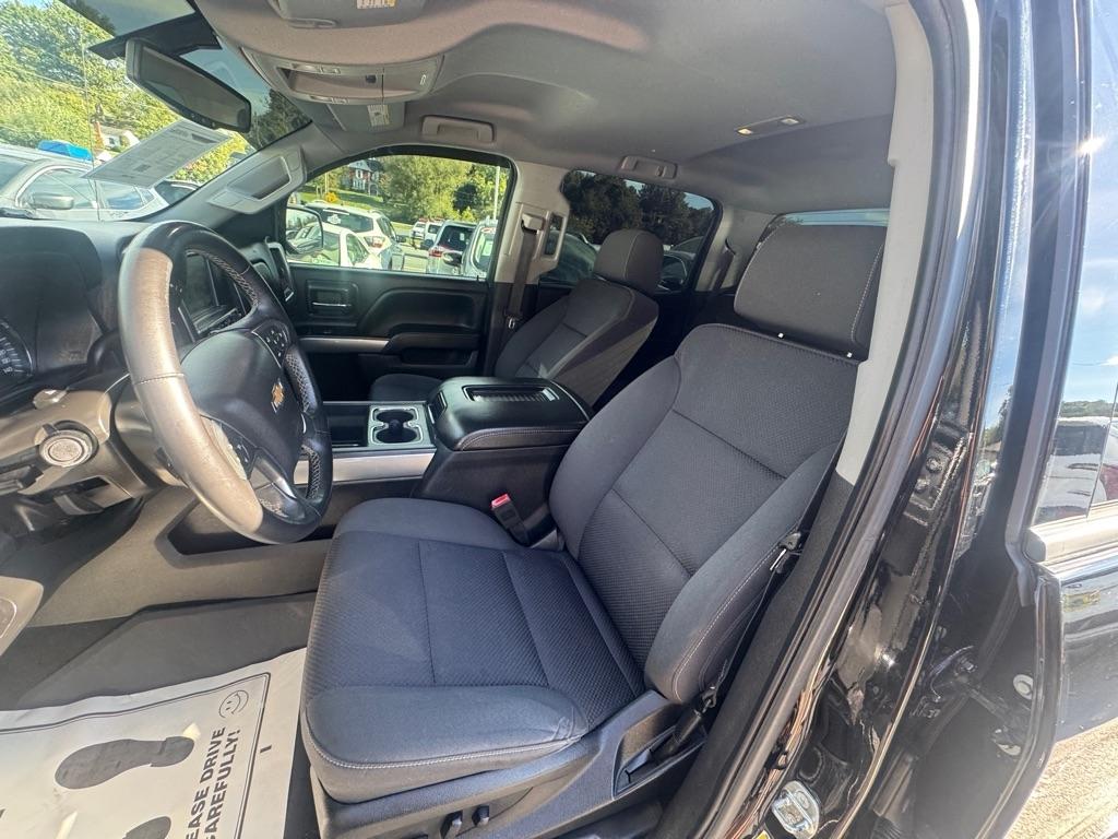 Chevrolet Silverado 1500 4WD Crew Cab 143.5" LT w/1LT 2018