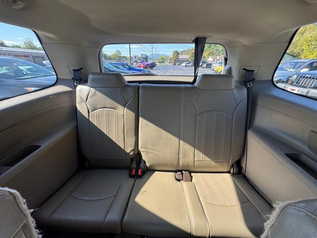 GMC Acadia AWD 4dr Denali 2016