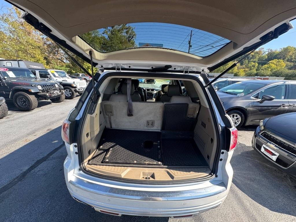 GMC Acadia AWD 4dr Denali 2016