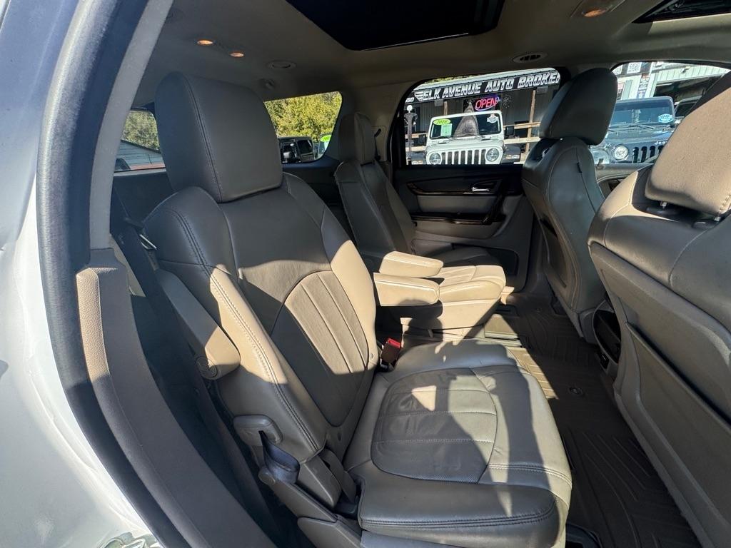 GMC Acadia AWD 4dr Denali 2016