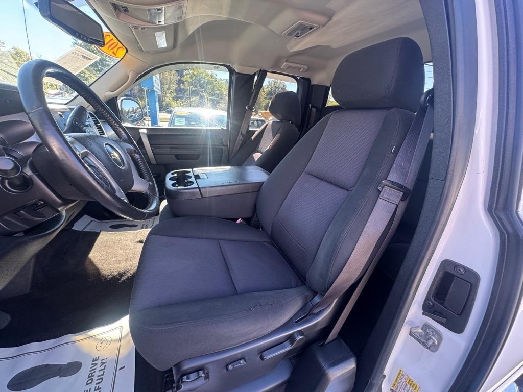 Chevrolet Silverado 1500 4WD Ext Cab 143.5" LT 2013