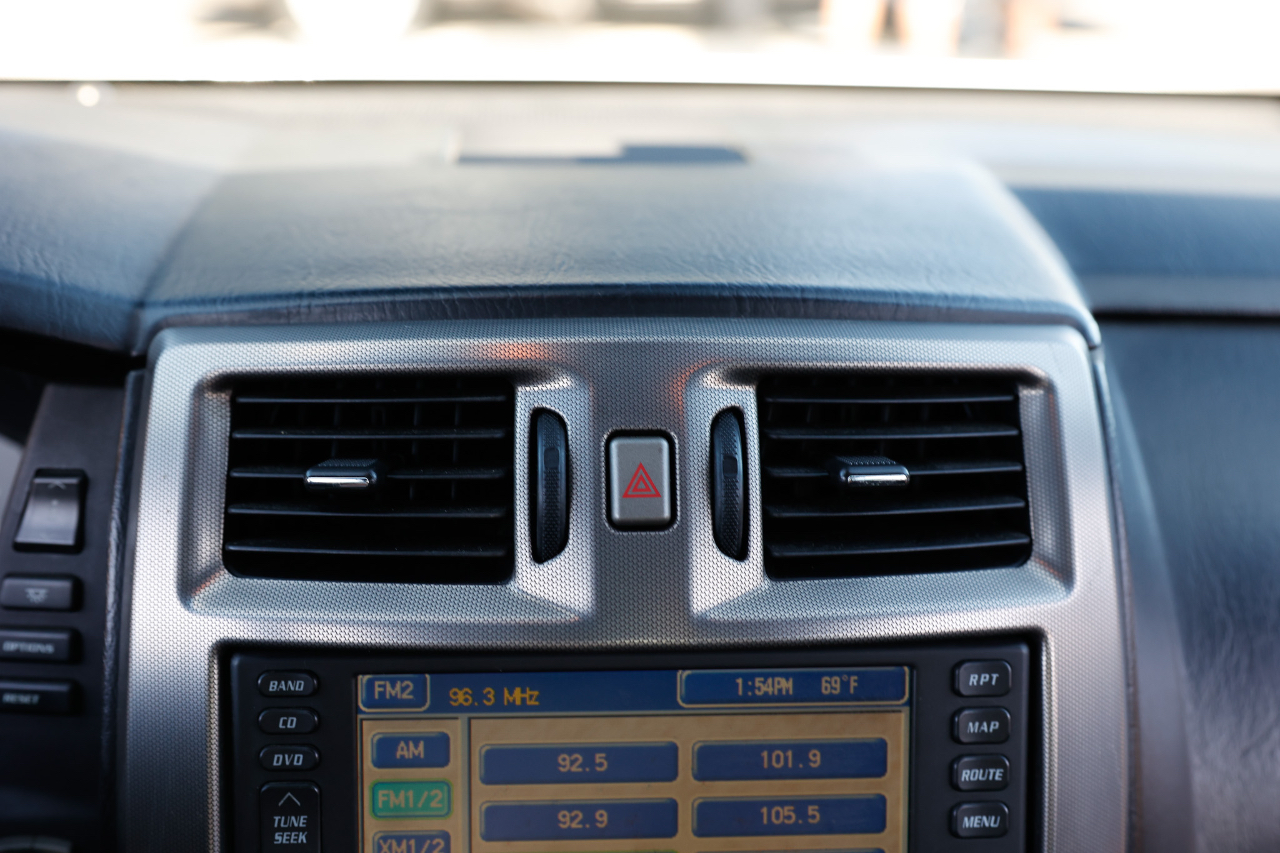 Cadillac XLR 2dr Convertible 2008