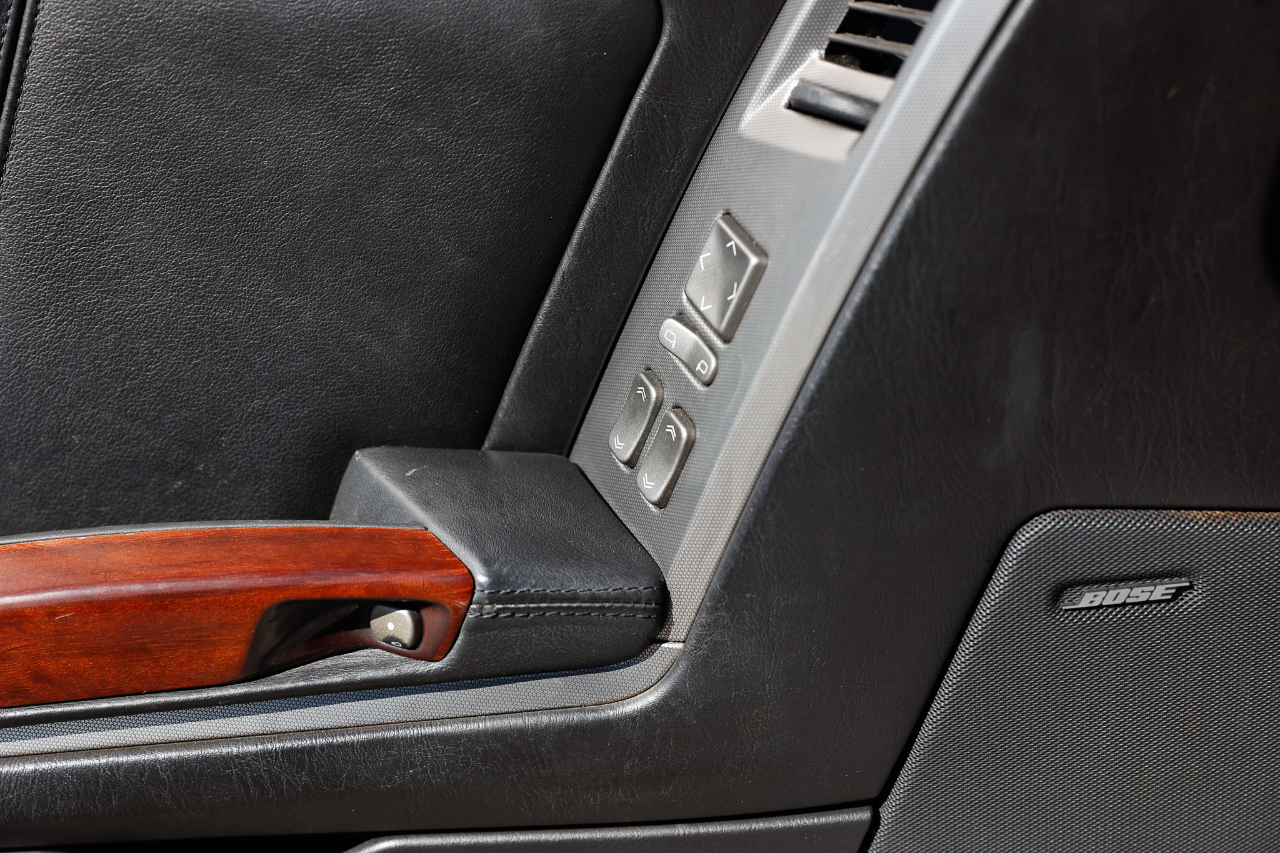 Cadillac XLR 2dr Convertible 2008