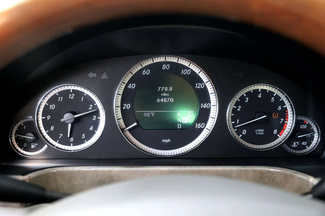 Mercedes-Benz E-Class E350 2010 Mercedes-Benz E-Class E350 2010