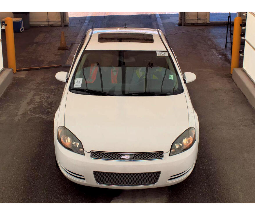 2014 Chevrolet Impala Limited Fleet photo 3