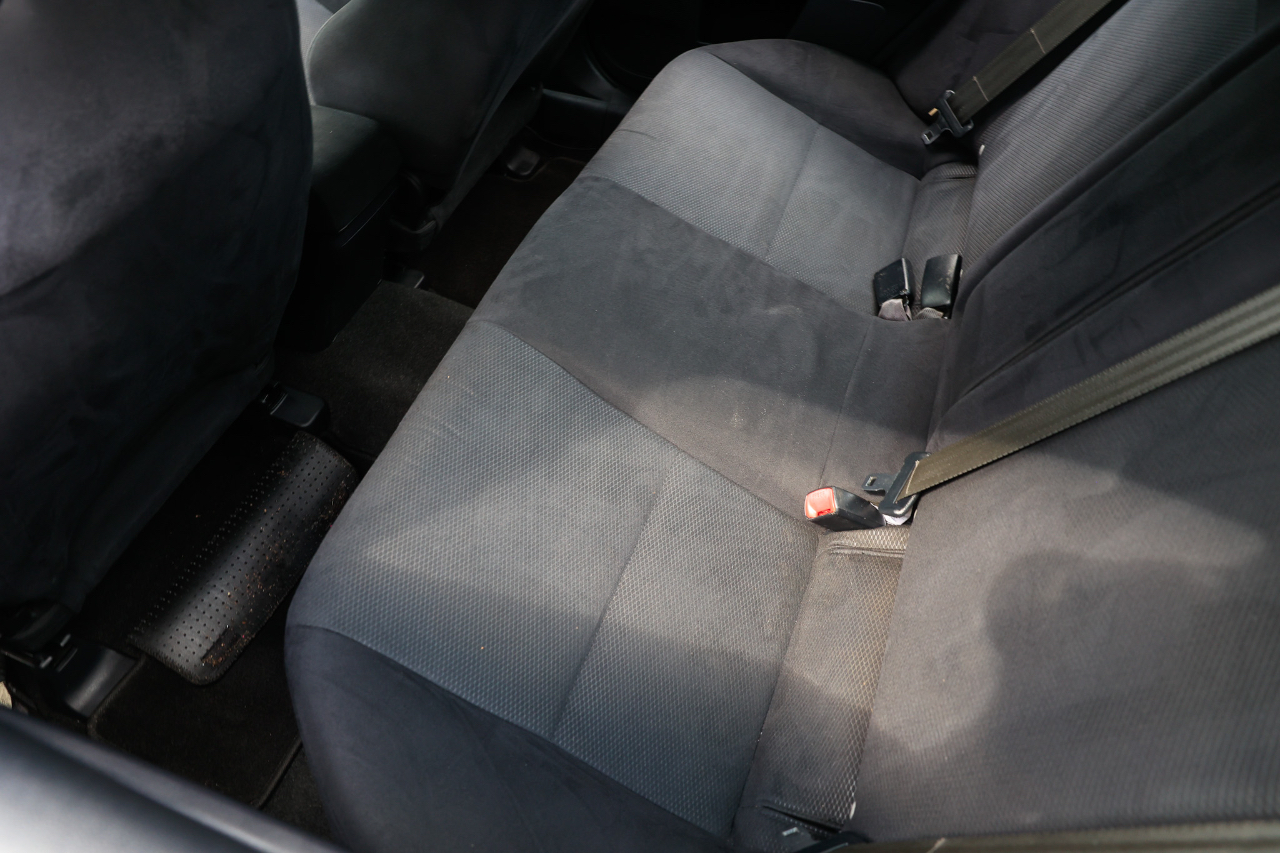 Mitsubishi Lancer Evolution  2012