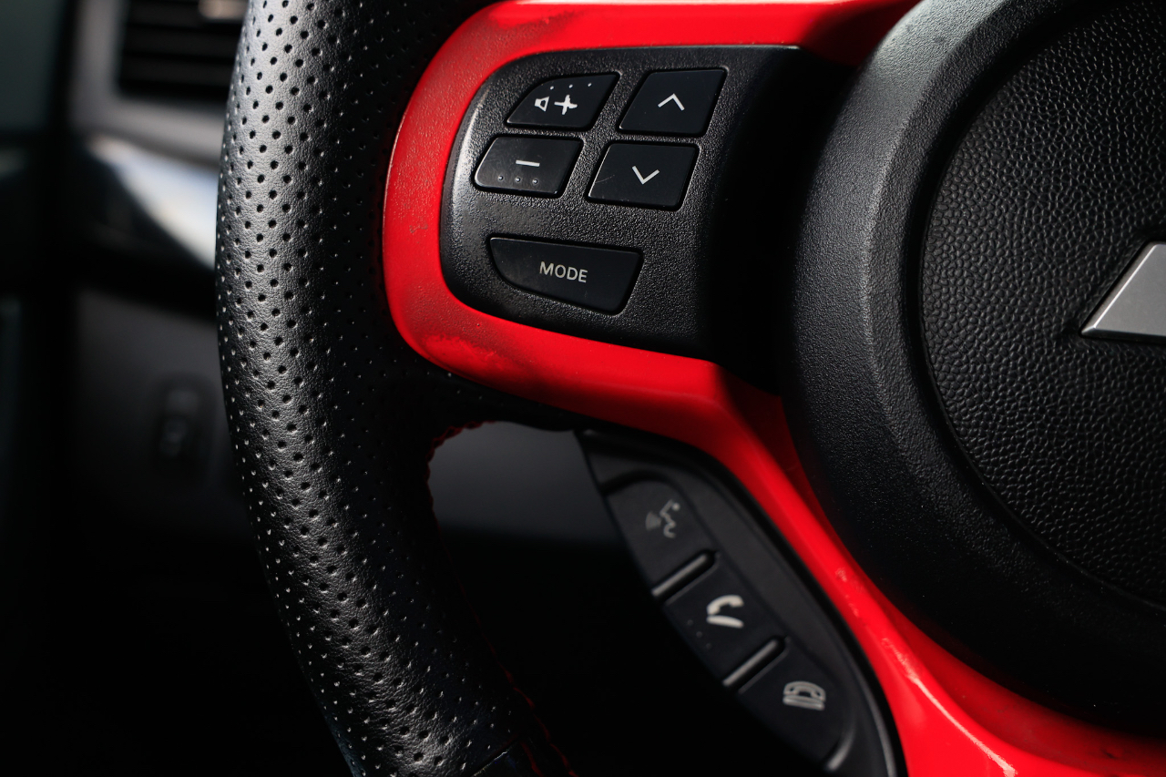 Mitsubishi Lancer Evolution  2012