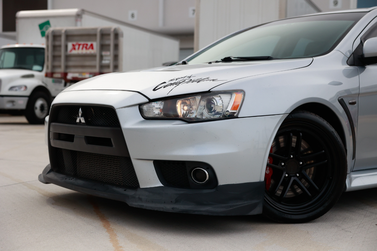 Mitsubishi Lancer Evolution  2012