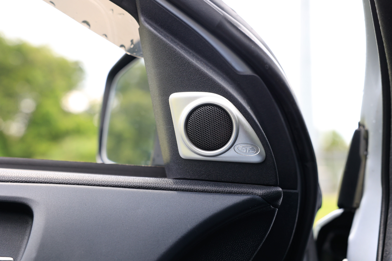 Mitsubishi Lancer Evolution  2012