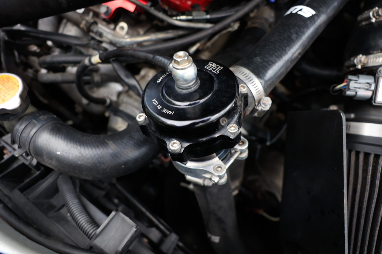 Mitsubishi Lancer Evolution  2012