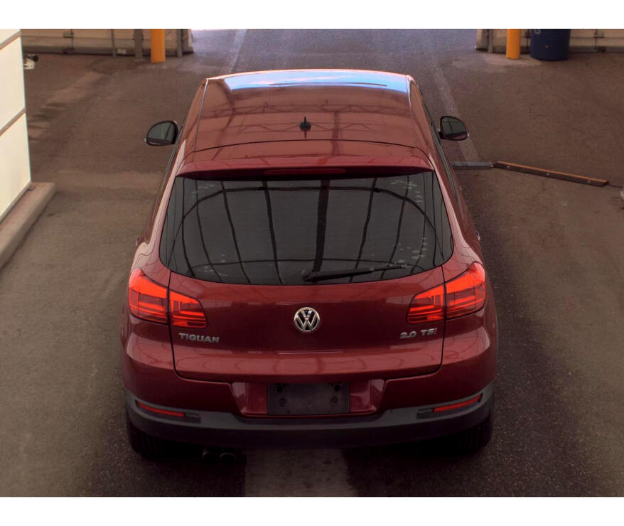 2012 Volkswagen Tiguan S photo 4