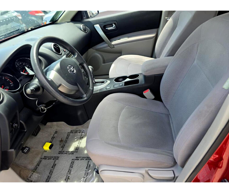 2014 Nissan Rogue Select S photo 7