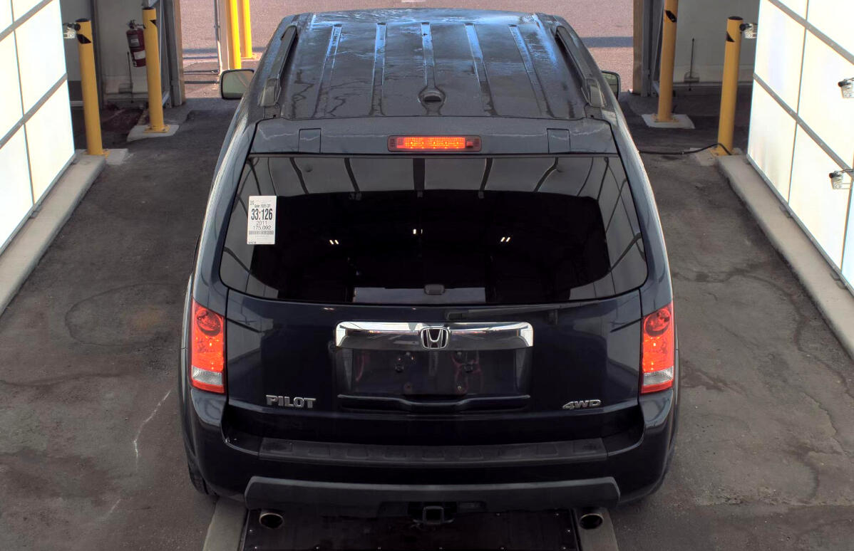 2011 Honda Pilot EX photo 2