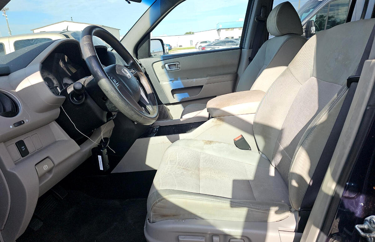 2011 Honda Pilot EX photo 4