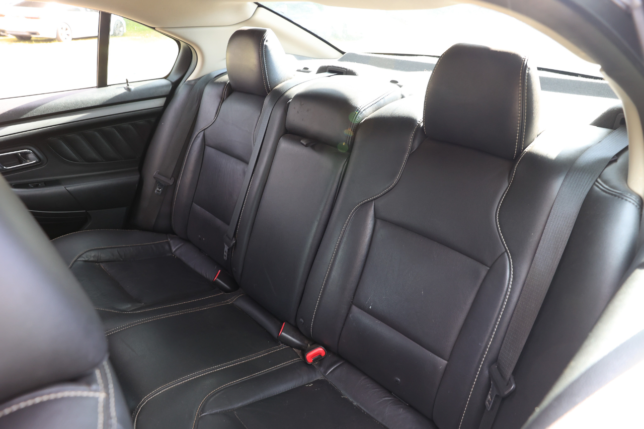 Ford Taurus SEL 2012 Ford Taurus SEL 2012